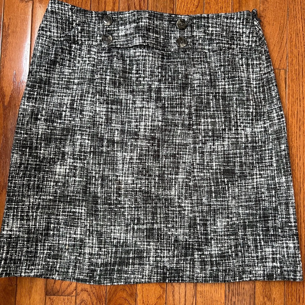 Ann Taylor straight skirt Size 10